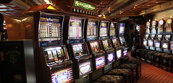 Vegas Casinos Take 73350